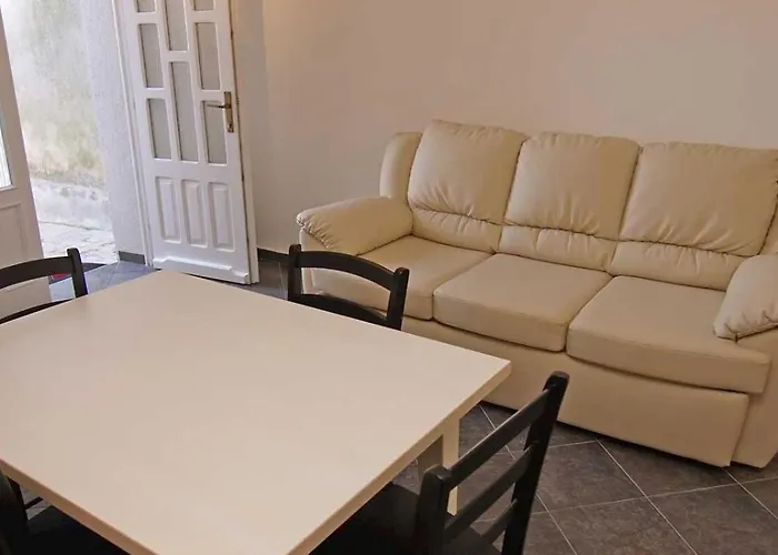 Mariana B4 3* Veli Lošinj