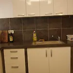 Konukevi Mariana Apartments 3*