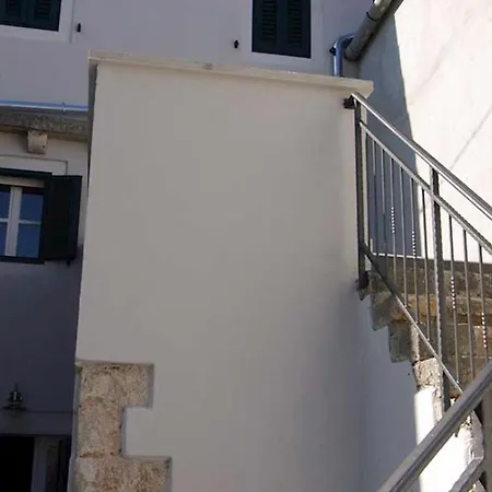 Mariana B4 Veli Lošinj