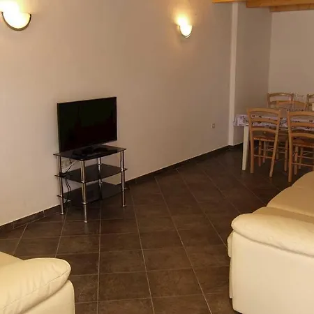 Mariana Gostinjska kuća 3*