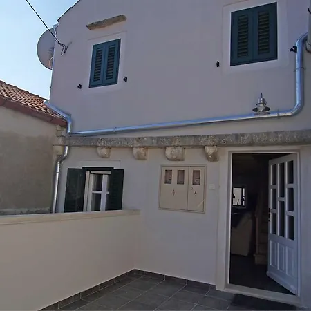 Mariana B4 Pensjonat Veli Lošinj