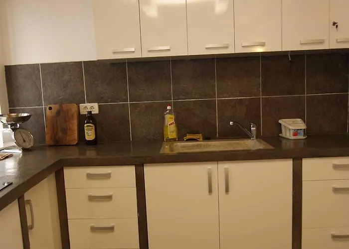 게스트하우스 Mariana B4 3*