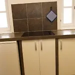 Mariana Apartments 3*